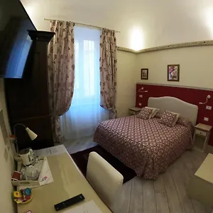 Nocleg ze śniadaniem Five Roses Piza