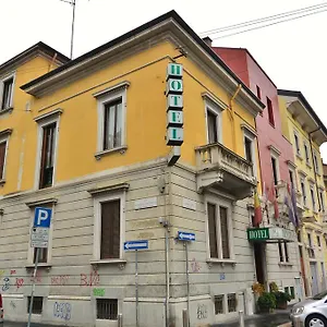 Hotel Trentina Mediolan