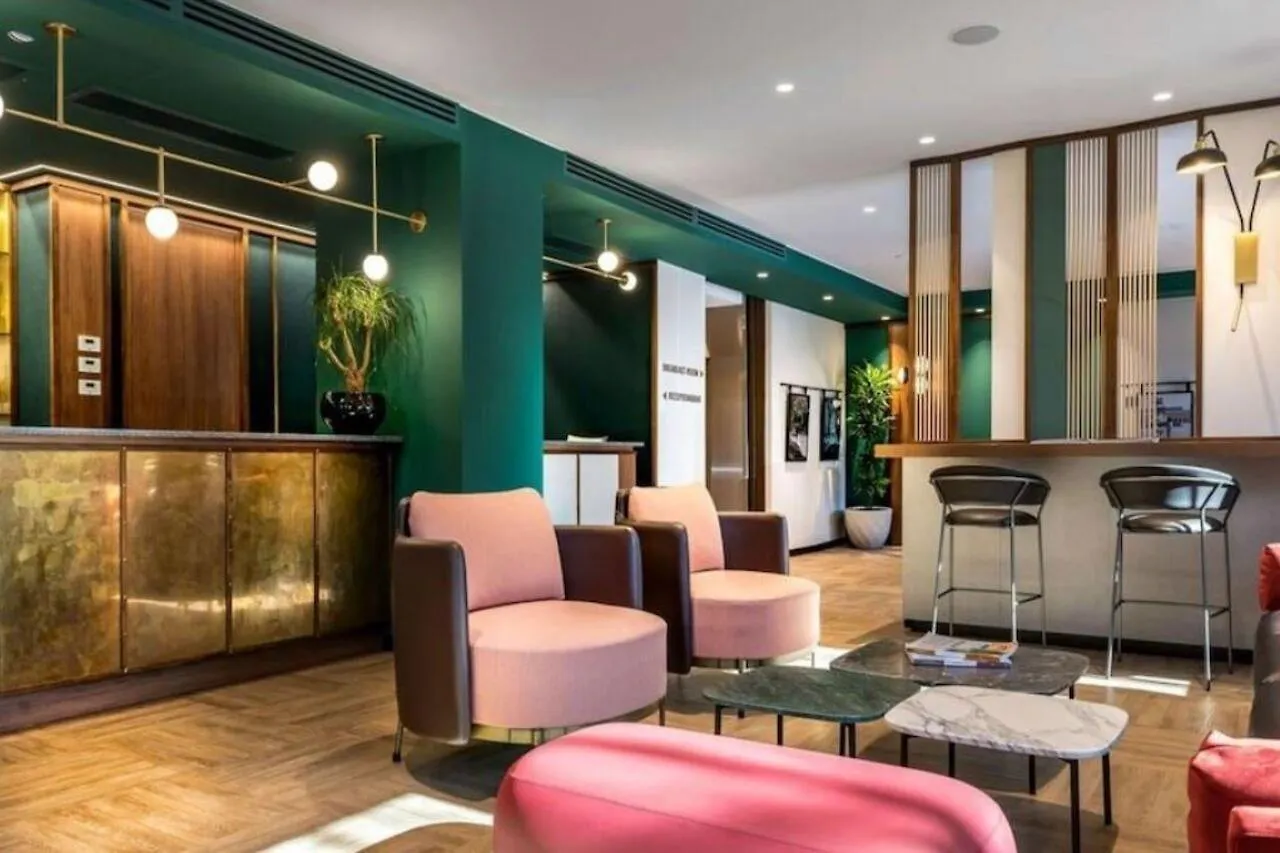 Hotel Canada Milan 3*,
