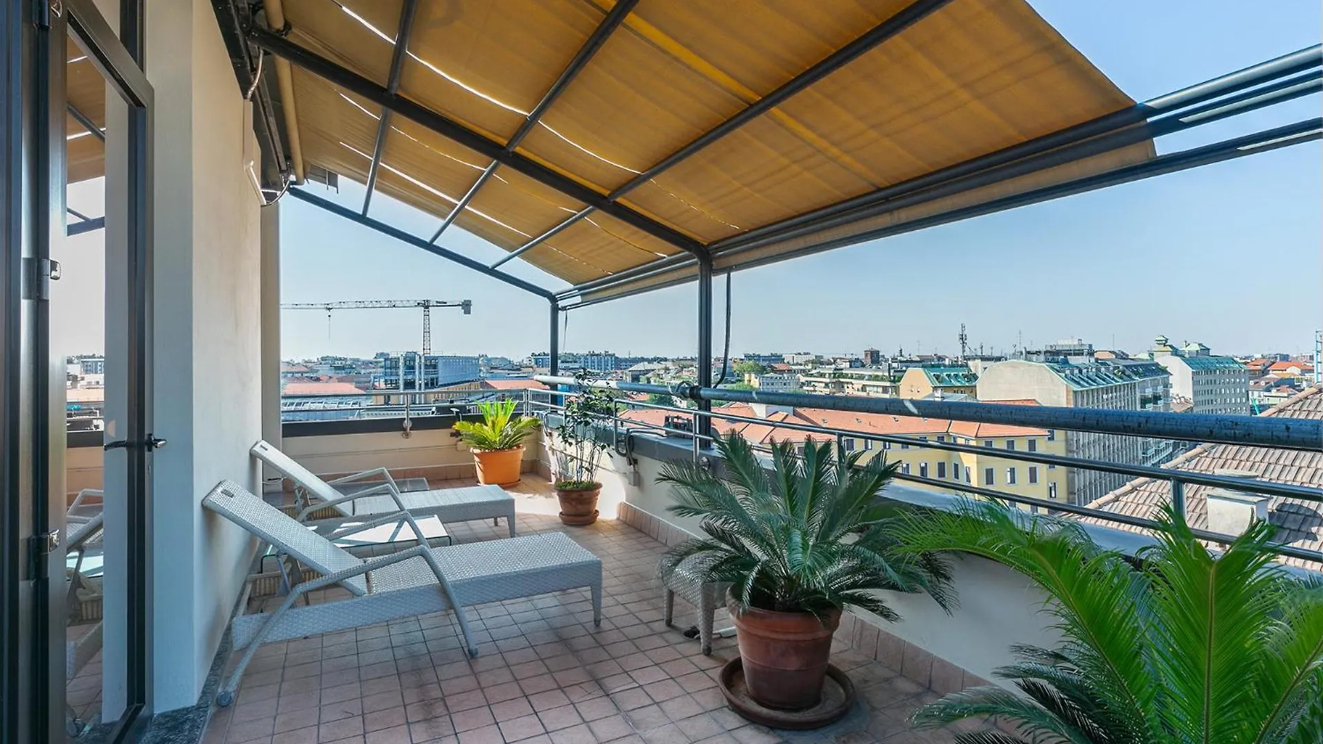 Hotel Canada Milan Italy