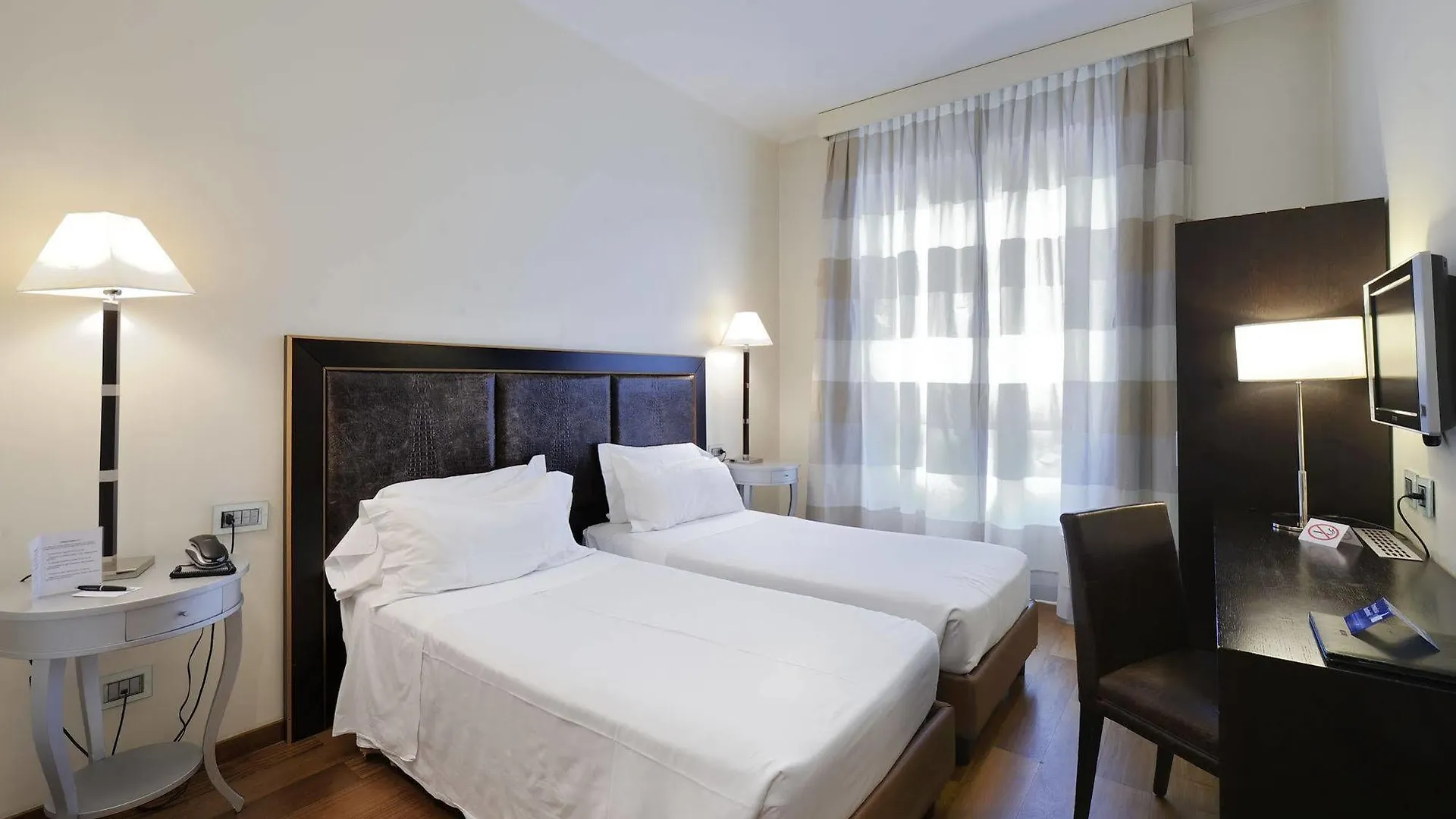 Hotel Canada Milan