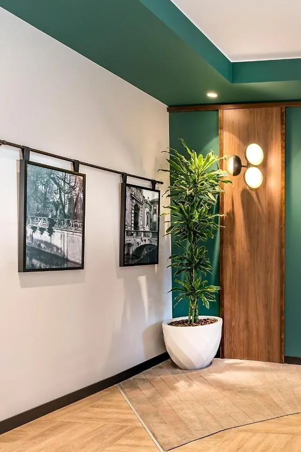 Hotel Canada Milão